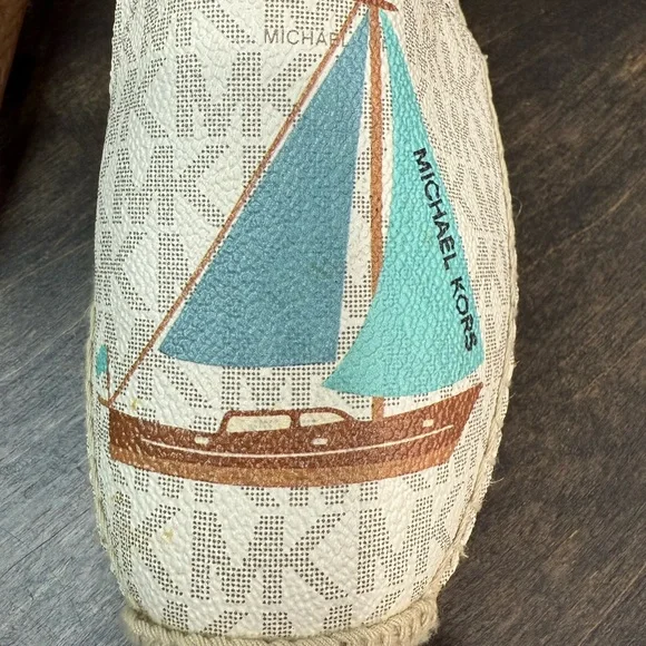 Michael Kors Beige Espadrilles with Boat Design - Picture 3 of 5